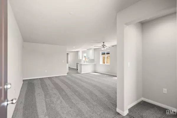 Bakersfield, CA 93307,600 Poinsettia Street