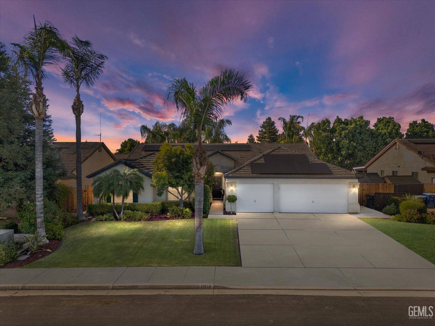 11318 Valletta Avenue, Bakersfield, CA 93312