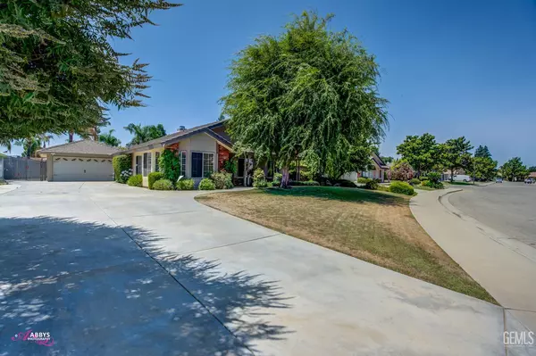 Bakersfield, CA 93312,9425 Oak Hills Avenue