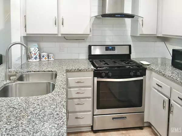 Bakersfield, CA 93309,2617 Pinon Springs Circle #B