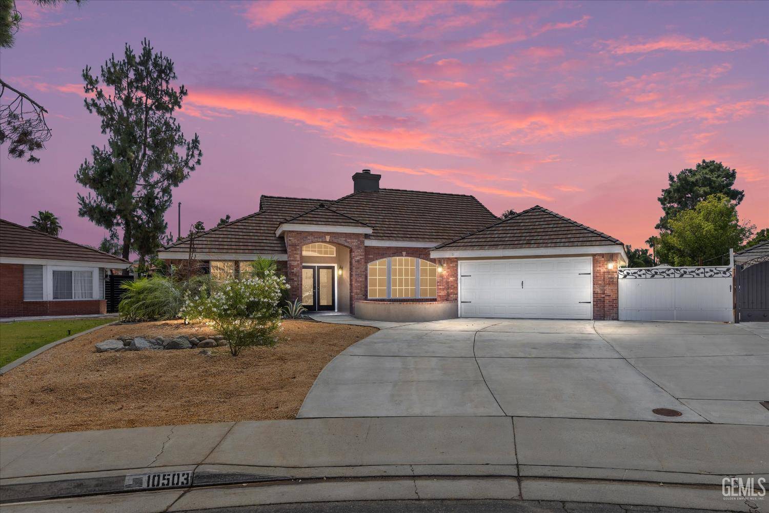 10503 Trophy Court, Bakersfield, CA 93312