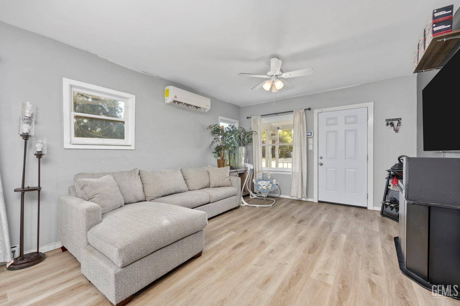 Bakersfield, CA 93308,339 Ray Street