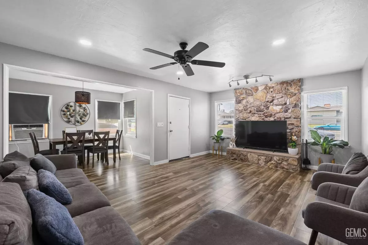 Bakersfield, CA 93308,321 Circle Drive