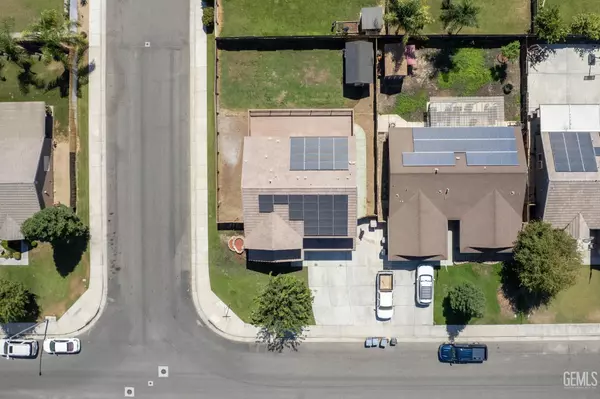 Bakersfield, CA 93313,9402 Cobble Mountain Road