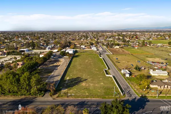 10514 Brimhall Road, Bakersfield, CA 93312