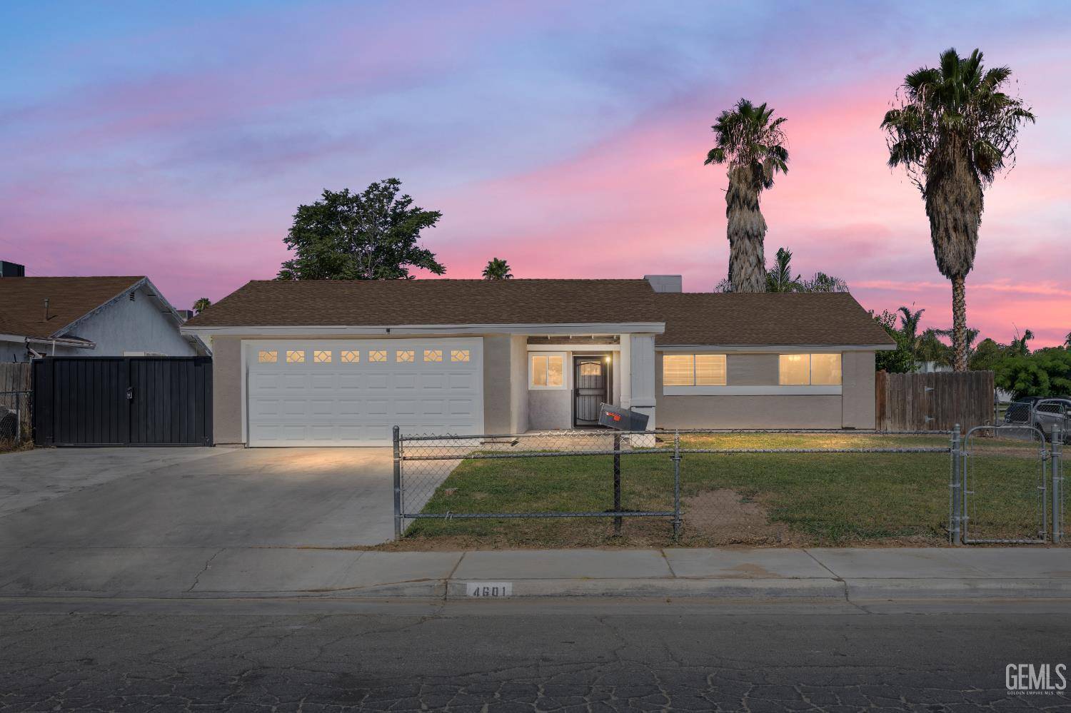 4601 Eve Street, Bakersfield, CA 93307