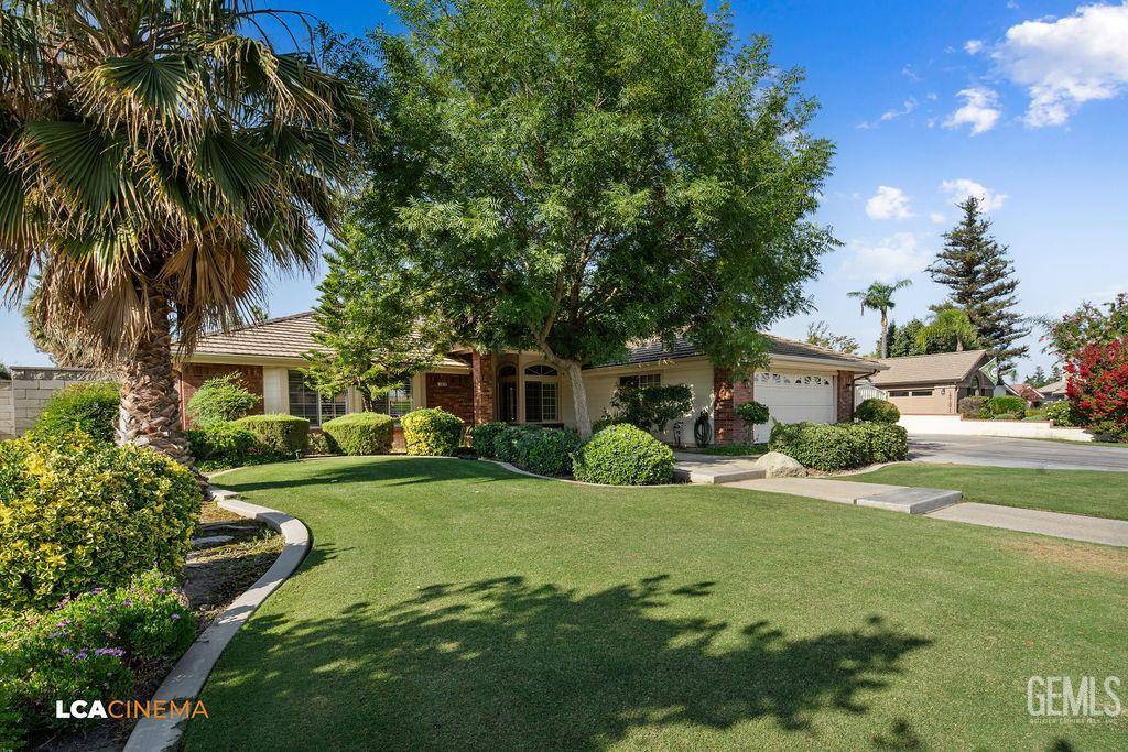 Bakersfield, CA 93314,13019 Queen Palm Court