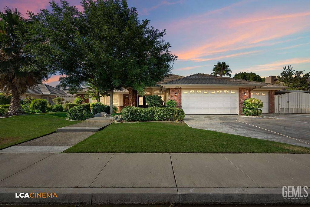 13019 Queen Palm Court, Bakersfield, CA 93314