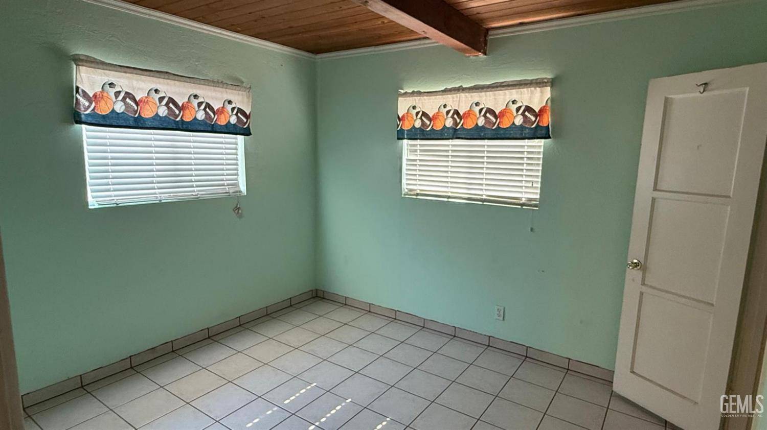 Bakersfield, CA 93306,3009 Hillburn Road