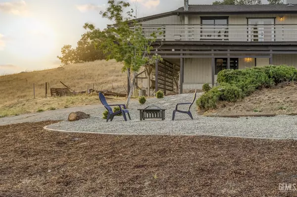 Tehachapi, CA 93561,24501 Pueblo Court