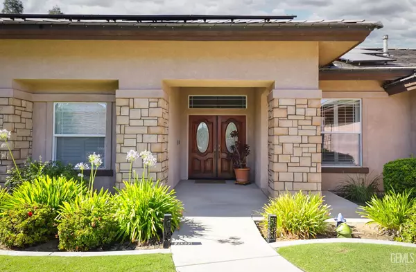 Bakersfield, CA 93312,11004 Chimney Rock Drive