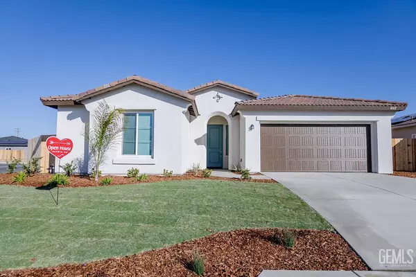 Shafter, CA 93263,602 McKenna Court
