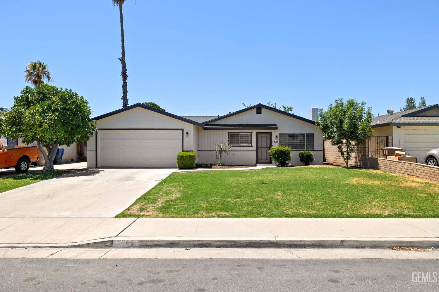 2605 Bladen Street, Bakersfield, CA 93309