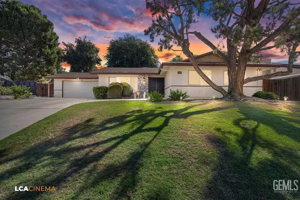 1800 Weyburn Way, Bakersfield, CA 93309