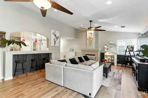 Bakersfield, CA 93313,6605 High Peaks Drive