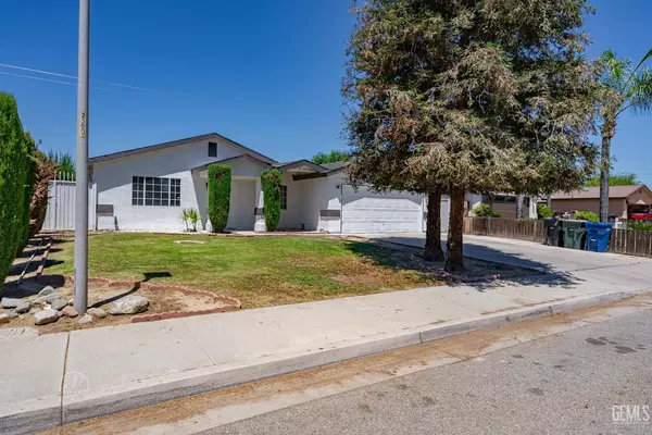 Wasco, CA 93280,1857 Fern Tree Close