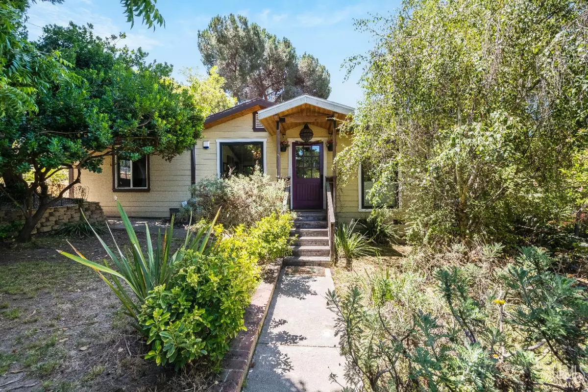 Los Angeles, CA 90026,1464 Avon Terrace