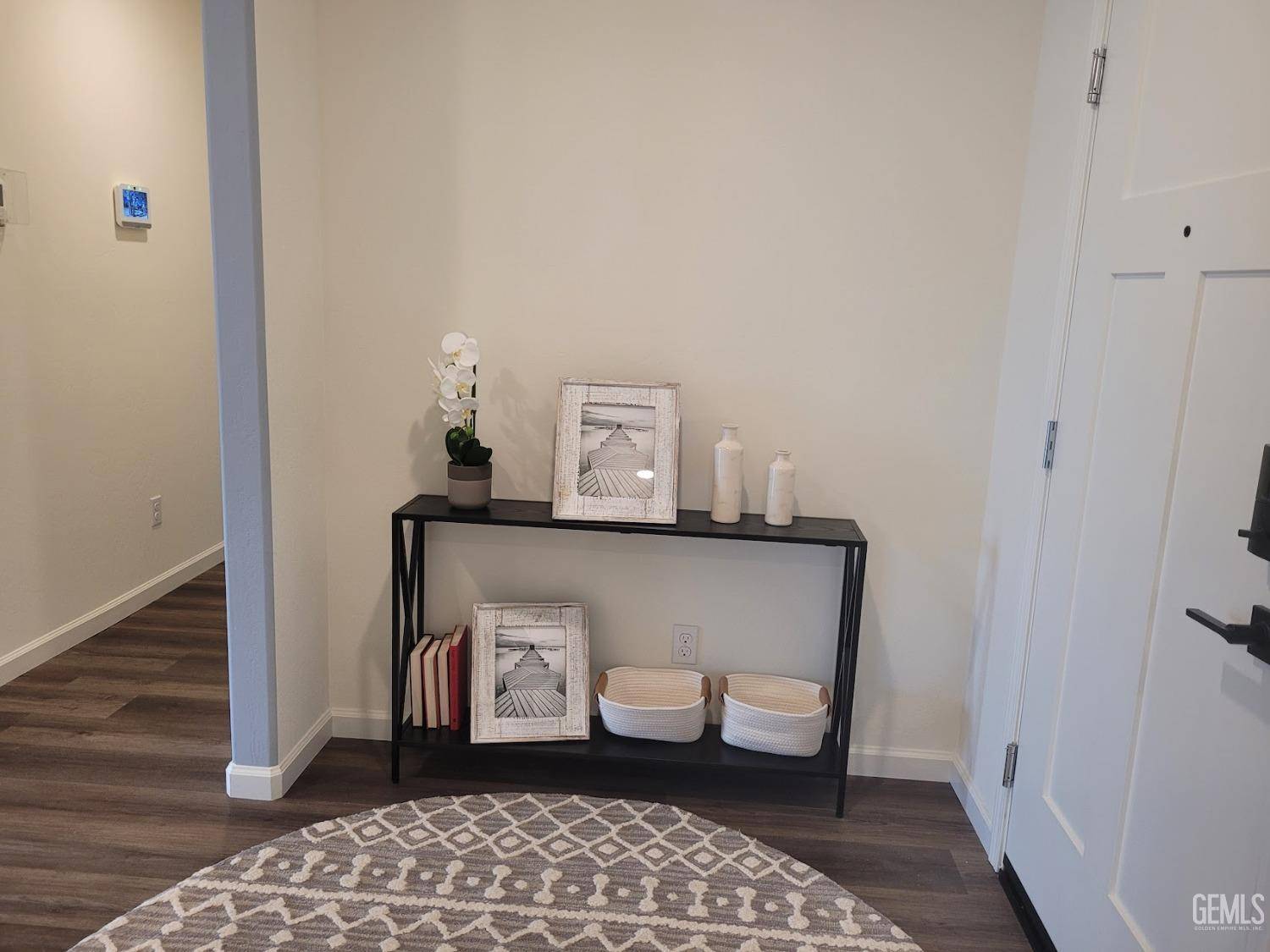 Bakersfield, CA 93311,8824 Scintilla Avenue #24