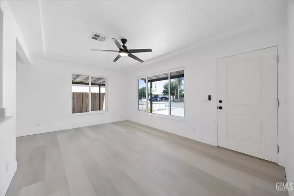 Shafter, CA 93263,164 Rodriguez Avenue