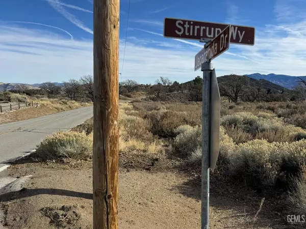 Tehachapi, CA 93561,26400 Jacaranda Drive