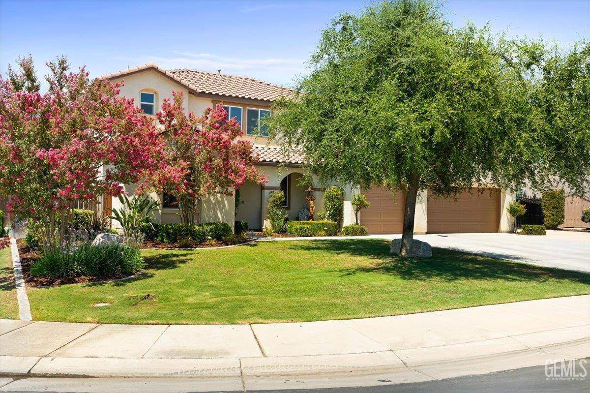 Bakersfield, CA 93314,16018 La Strada Court