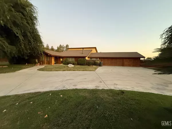 Bakersfield, CA 93314,16745 Stephenie Street