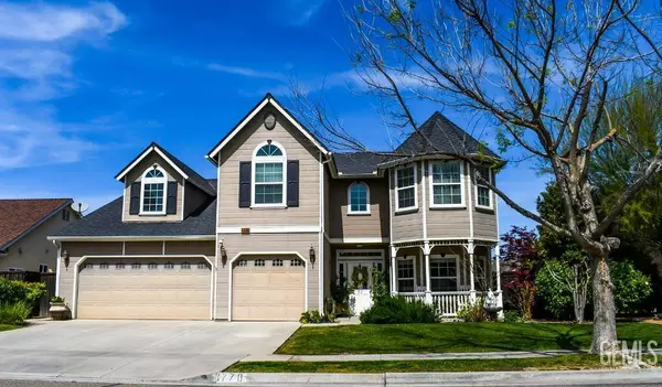 1770 Charles Krug Ave, Tulare, CA 93274
