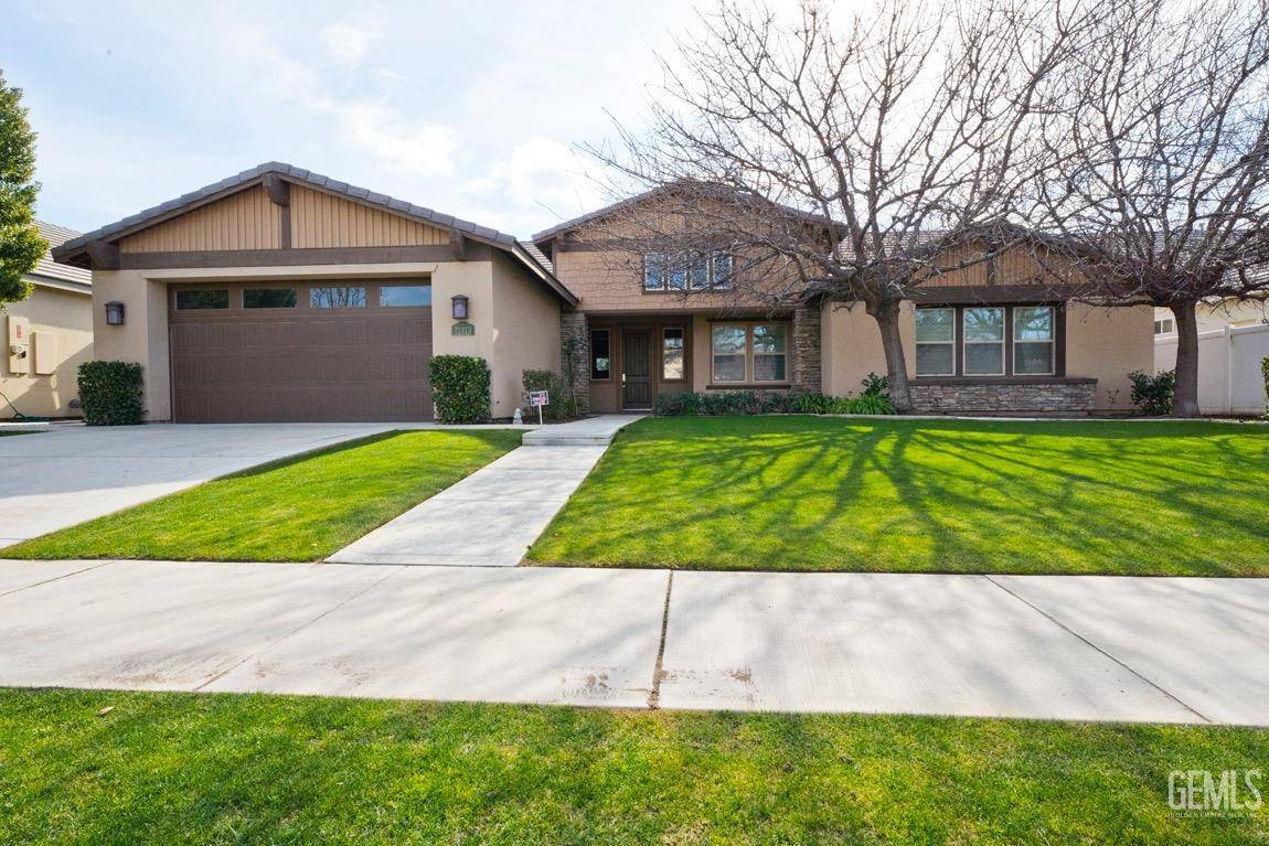 12113 Parkerhill Drive, Bakersfield, CA 93311