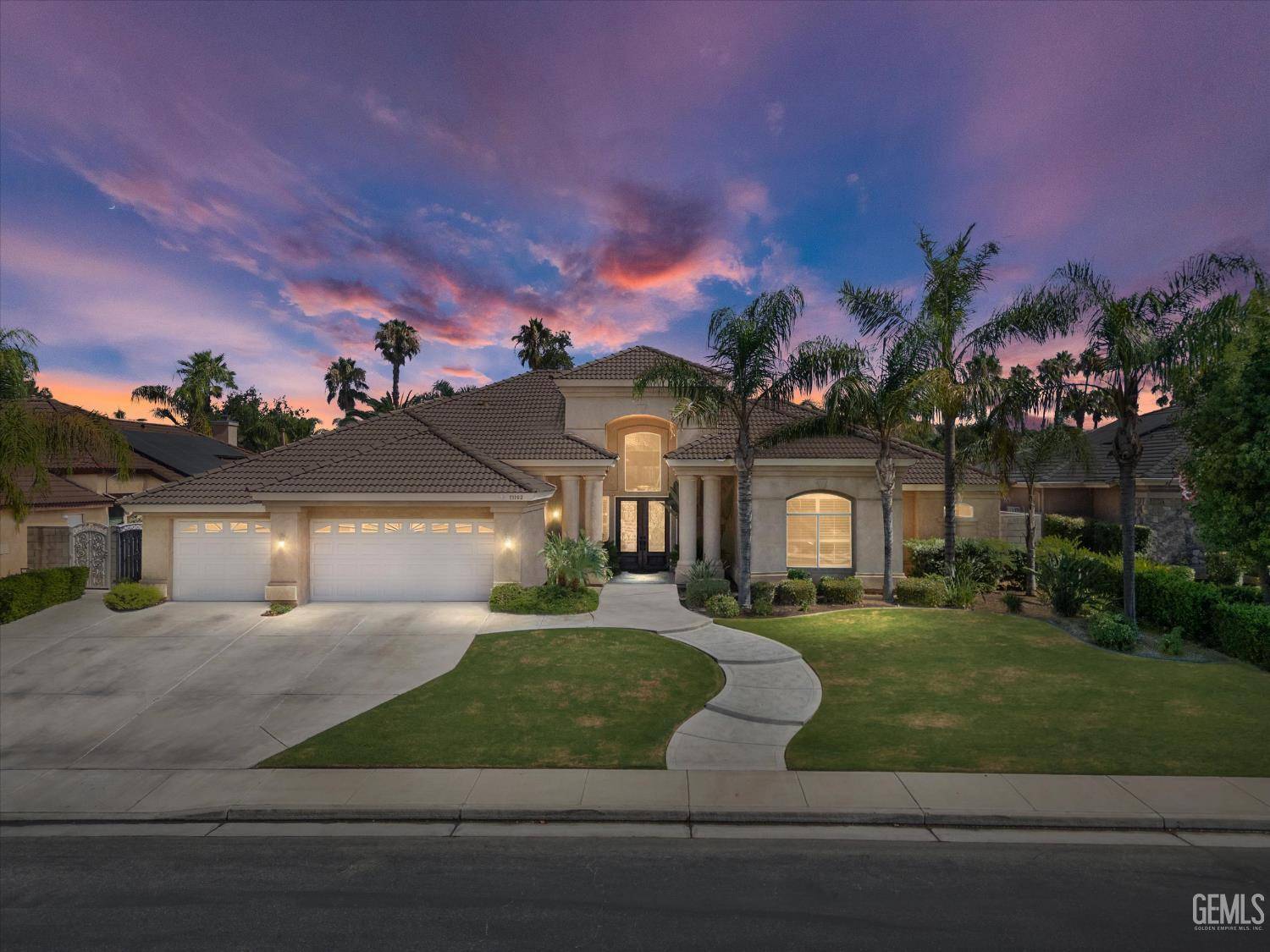 13102 Providence Place, Bakersfield, CA 93314