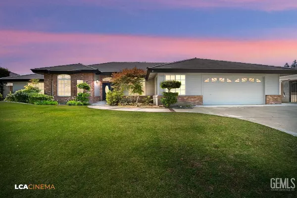 7015 Topaz Lane, Bakersfield, CA 93308