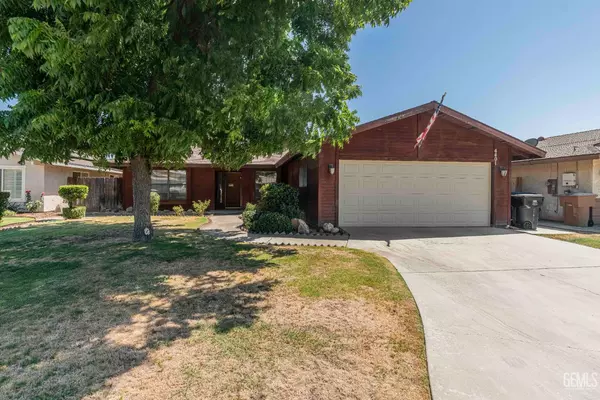 4401 Sugar Cane Avenue, Bakersfield, CA 93313