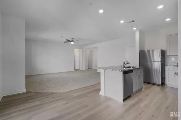 Bakersfield, CA 93306,5004 Beaverhead