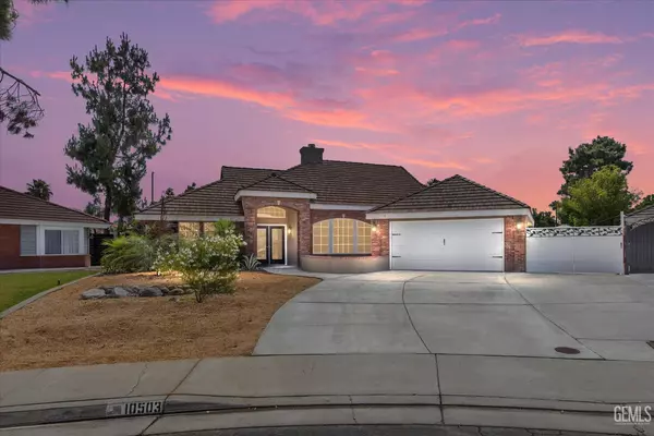 10503 Trophy Court, Bakersfield, CA 93312