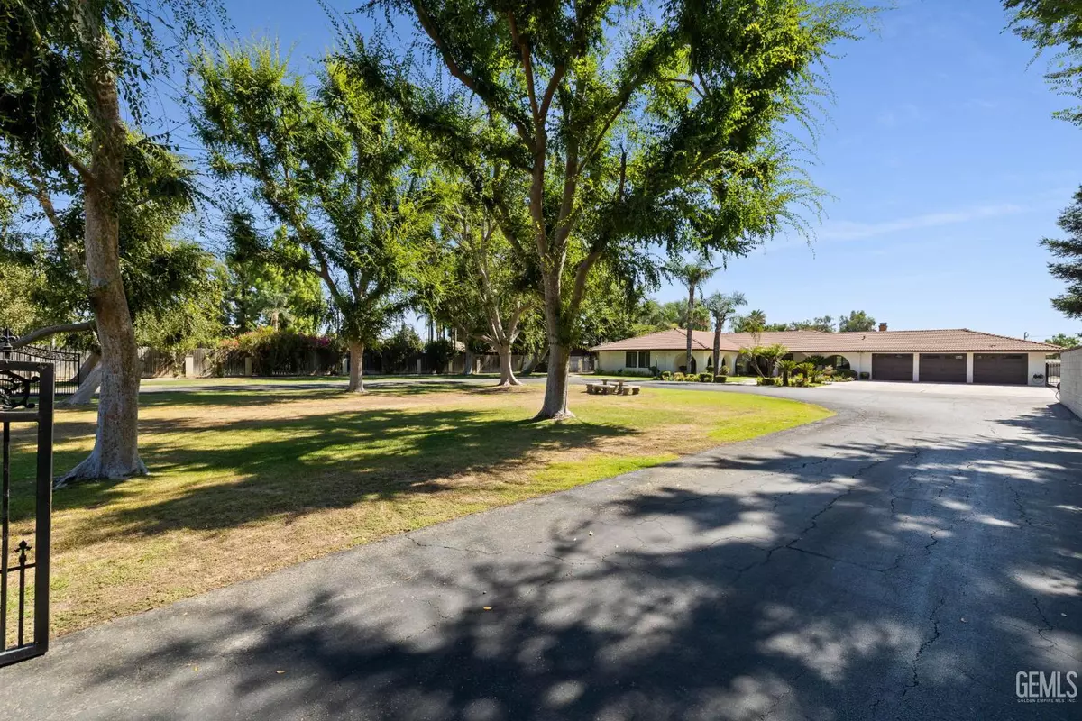 Bakersfield, CA 93308,4370 Fruitvale Avenue