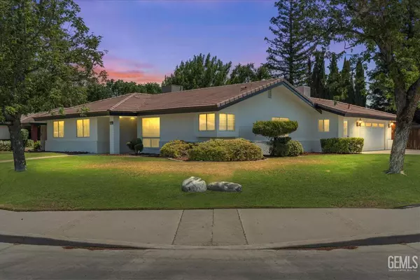 5100 Ruth Court, Bakersfield, CA 93308