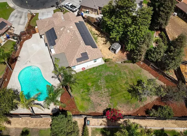 Bakersfield, CA 93312,10117 Commodore Drive