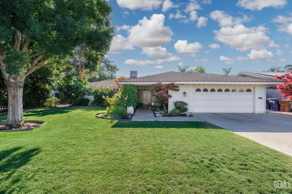 608 Sesnon Street, Bakersfield, CA 93309