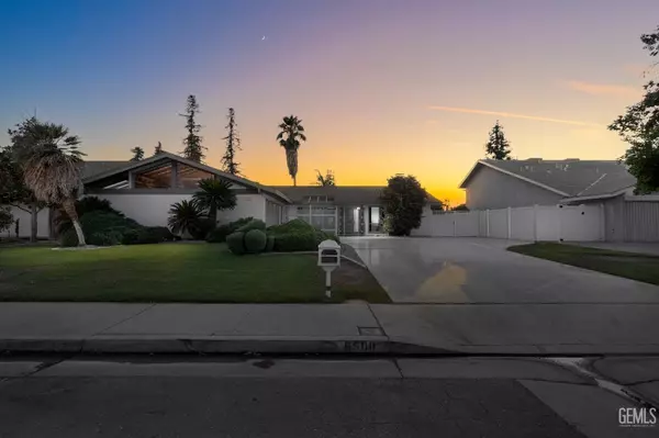 6500 Landfair Drive, Bakersfield, CA 93309