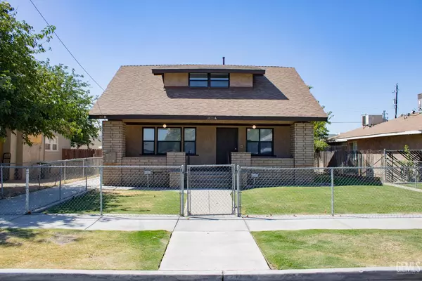 1401 Chester Place, Bakersfield, CA 93304