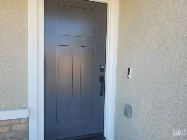 Bakersfield, CA 93307,8421 Georgetown Drive #2021A