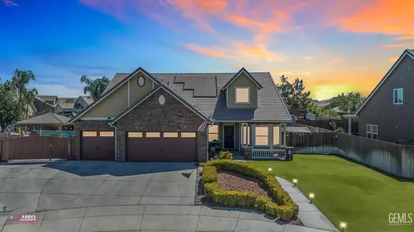 9008 Rangeley Court, Bakersfield, CA 93313