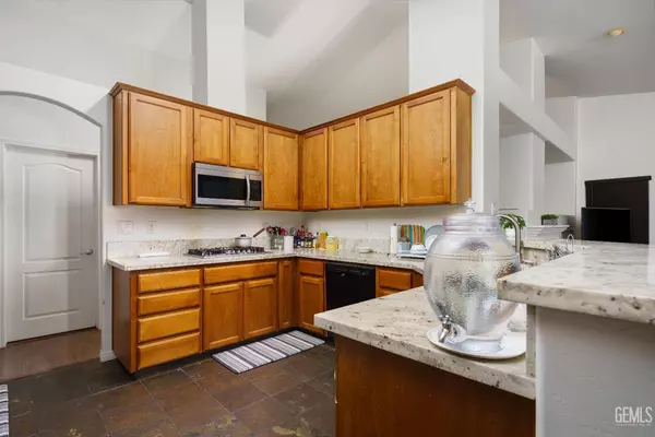 Bakersfield, CA 93311,11109 Vista Del Luna Drive