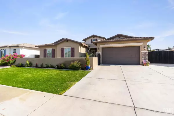 Bakersfield, CA 93314,9119 Claro De Luna Drive