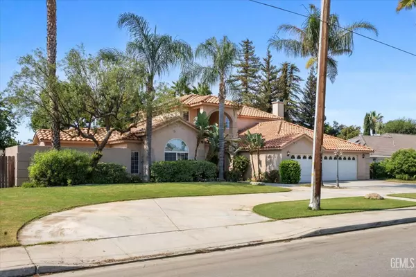 11407 Palm Avenue, Bakersfield, CA 93312