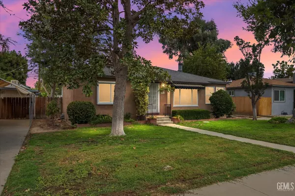 2700 Dracena Street, Bakersfield, CA 93304