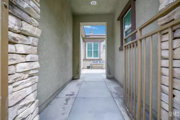 San Bernardino, CA 92407,18019 Lapis Lane