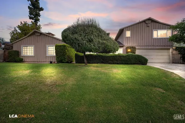2904 Glenwood Circle, Bakersfield, CA 93306