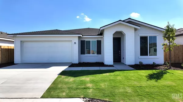 1427 Gaines Court, Bakersfield, CA 93307