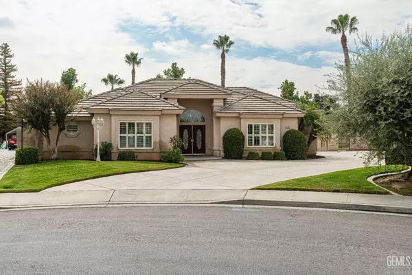 Bakersfield, CA 93314,13207 Phoenix Palm Court