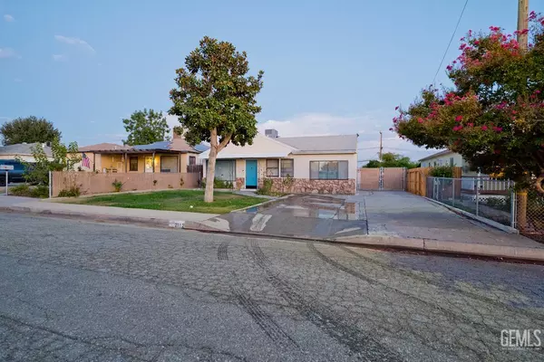 2112 Wingland Drive, Bakersfield, CA 93308